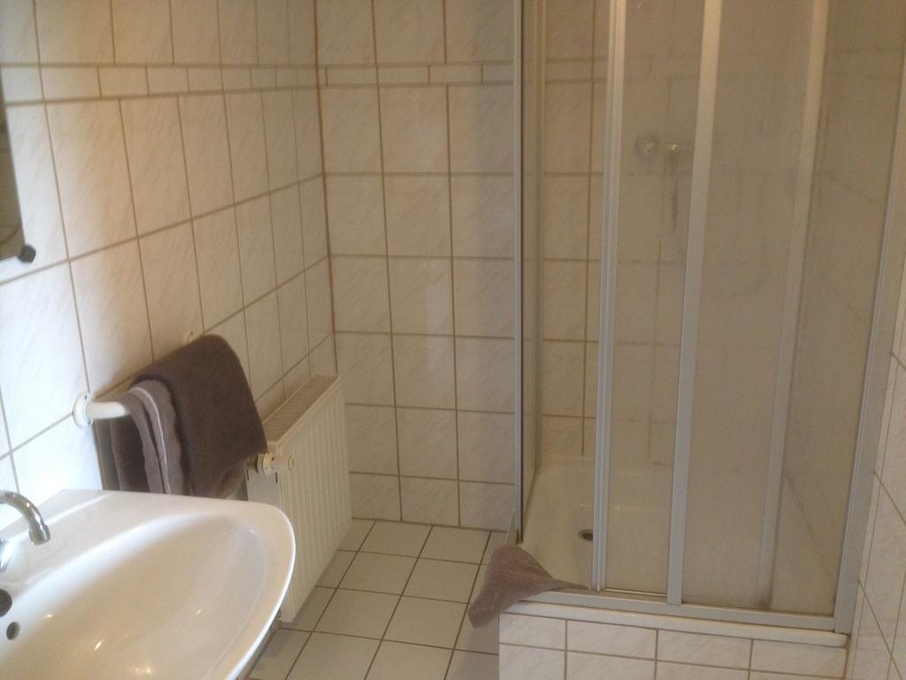 Gasthof & Pension Zum Saalestrand Bad Dürrenberg 部屋 写真