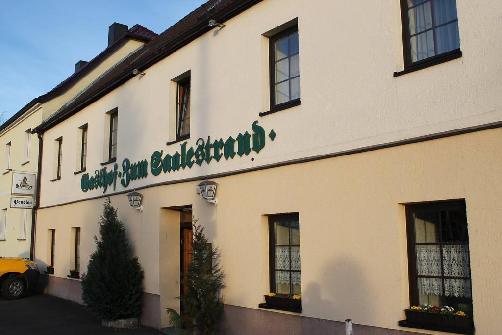 Gasthof & Pension Zum Saalestrand Bad Dürrenberg エクステリア 写真