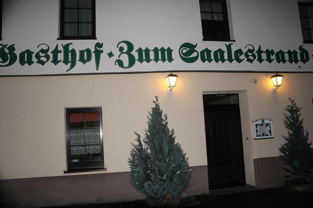 Gasthof & Pension Zum Saalestrand Bad Dürrenberg エクステリア 写真